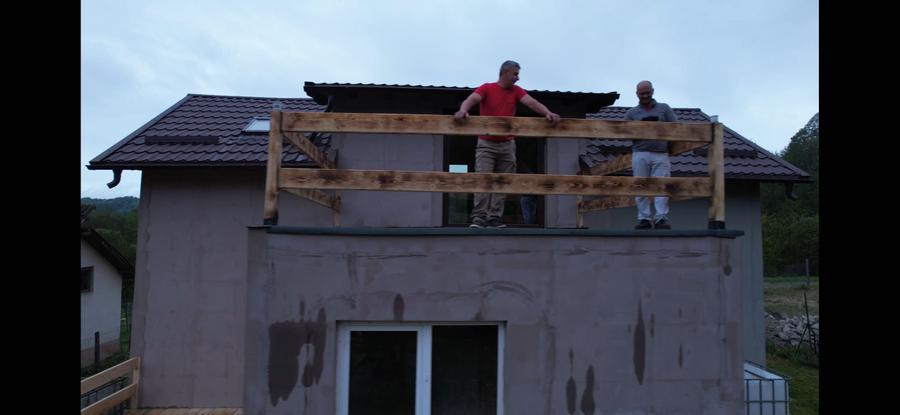 Casă cu 2 camere în Central