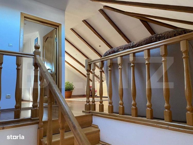 Casă cu 4 camere cu Teren 587 Mp în Valea