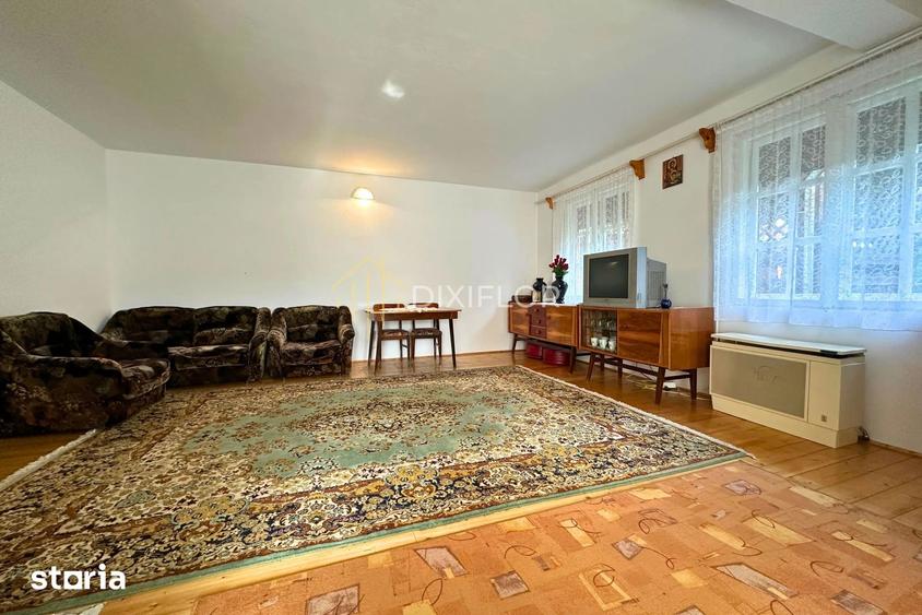 Casă cu 4 camere cu Teren 477 Mp în Sovata