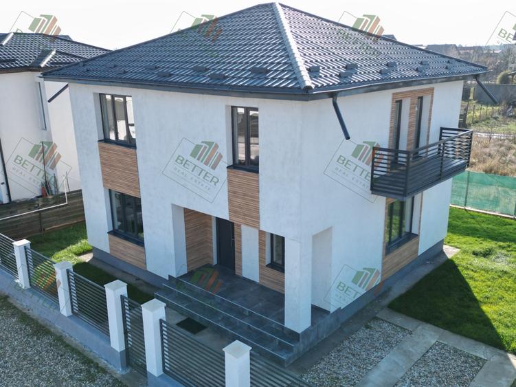 Casă individuală cu 4 camere cu Teren 300 Mp în Berceni