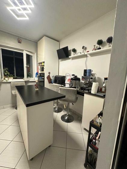 Apartament cu 2 camere decomandat în Ozana