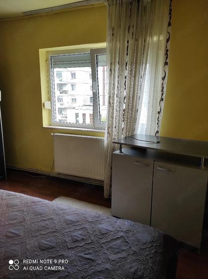 Apartament cu 2 camere decomandat în 22 Decembrie