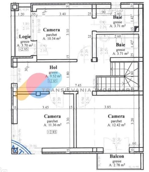 Duplex cu 5 camere cu Canalizare în Dezmir