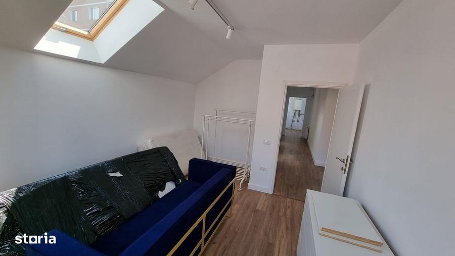 Apartament cu 3 camere în Florilor