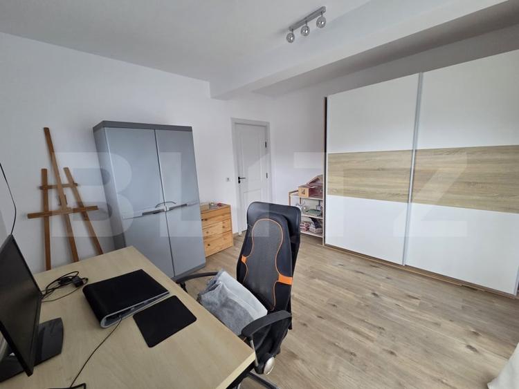 Casă individuală cu 4 camere cu Teren 250 Mp în Florești