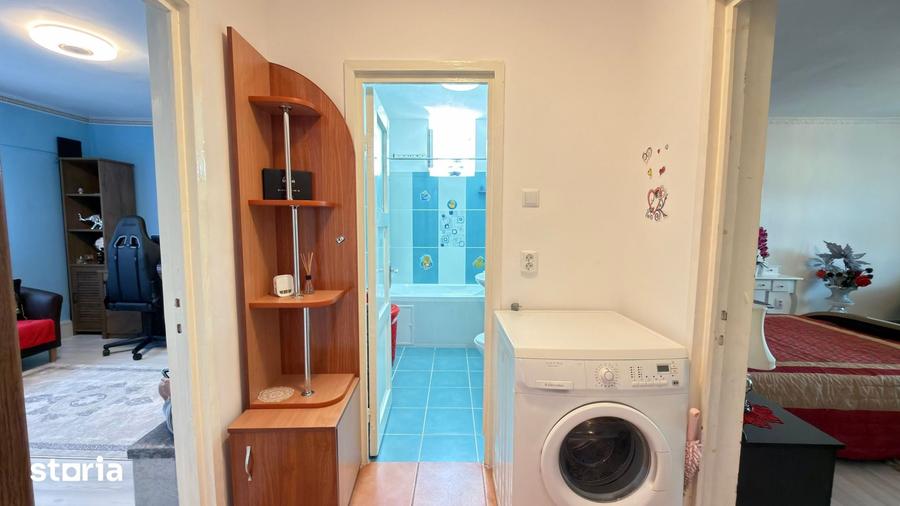 Apartament cu 2 camere decomandat în Central