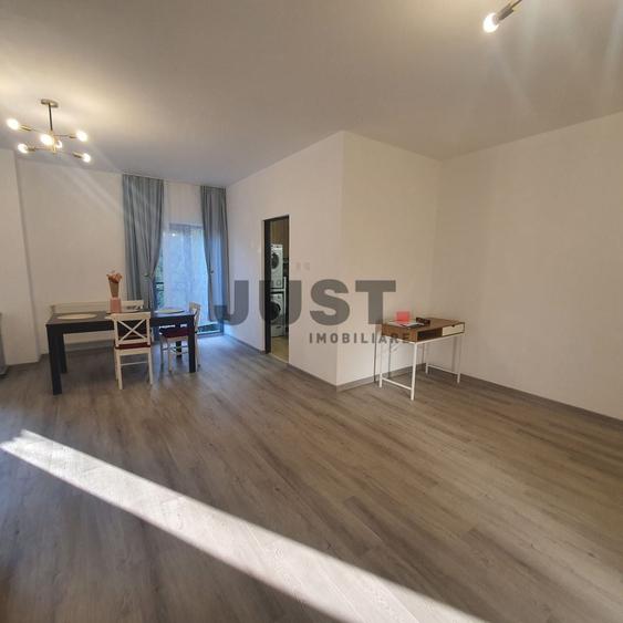 Apartament cu 2 camere decomandat în Bulgaria