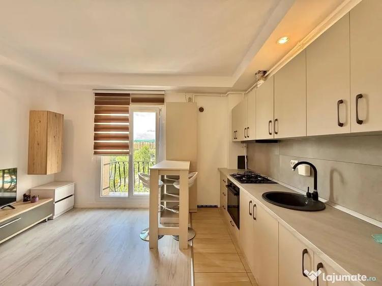 Apartament cu 2 camere semidecomandat în Ștefăneștii de Jos