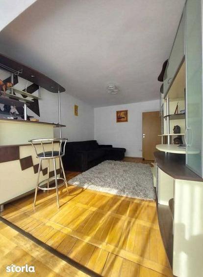 Apartament cu 3 camere semidecomandat, mobilat în Șagului