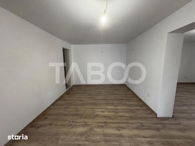 Casa individuala pe un nivel 4 camere teren 525 mp acces auto Selimbar - 7