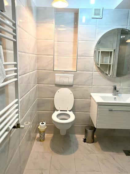 Apartament cu 2 camere semidecomandat, mobilat în Vitan Mall