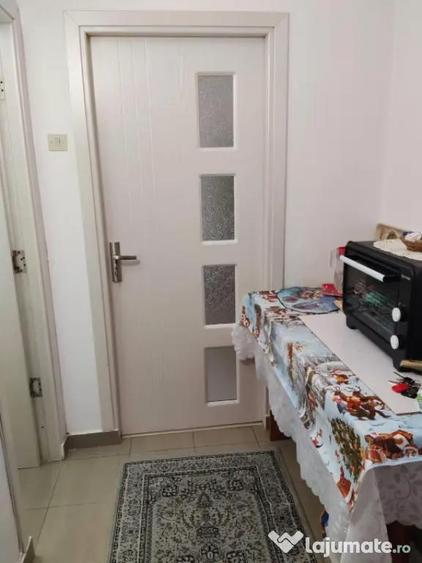 Garsoniera, 28 mp, Calea Bucuresti - 5