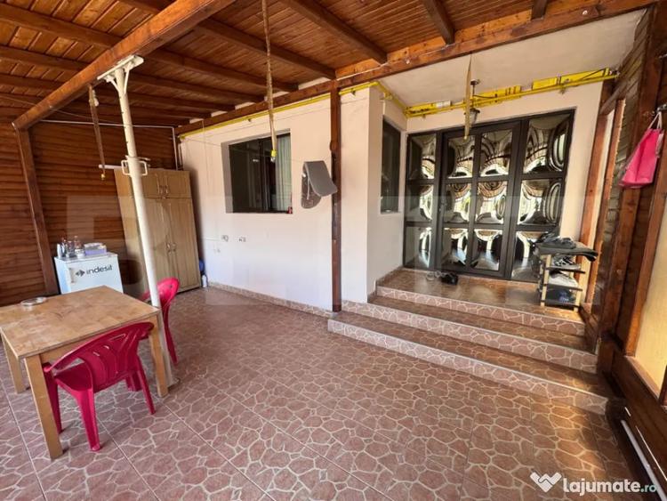 Casă cu 3 camere cu Teren 678 Mp în Valea