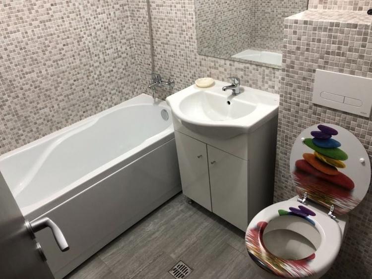 Apartament cu 2 camere semidecomandat în Copou