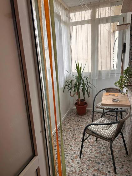 Apartament cu 3 camere decomandat în Mărășești