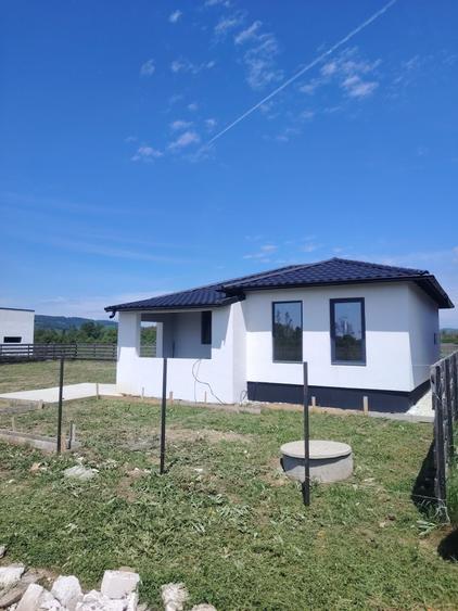Casa DN73,Langa Mioveni, Titesti -Bucsanesti Lotasi - 4