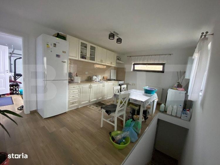 Casă cu 4 camere în Juc-Herghelie