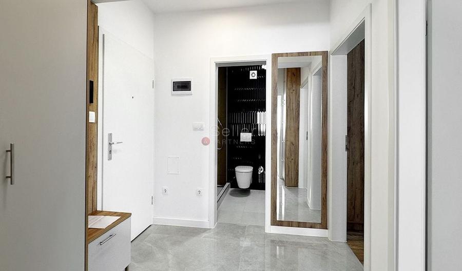 Apartament cu 2 camere decomandat în Bartolomeu