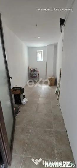 Casă cu 7 camere cu Teren 415 Mp în Central