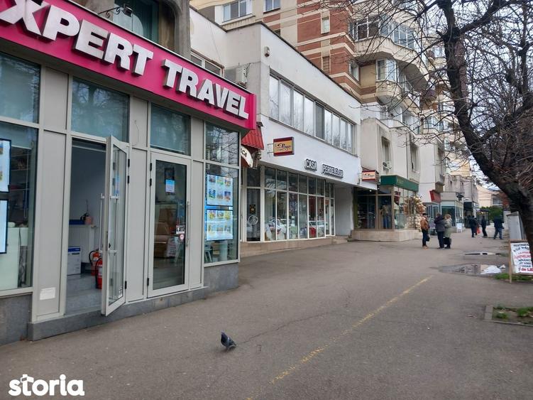 Spațiu comercial, de 148 mp, în Traian