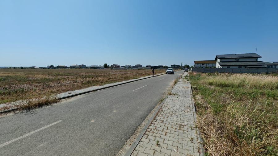Teren Construcții intravilan de 15000 mp, în Dragomirești-Vale