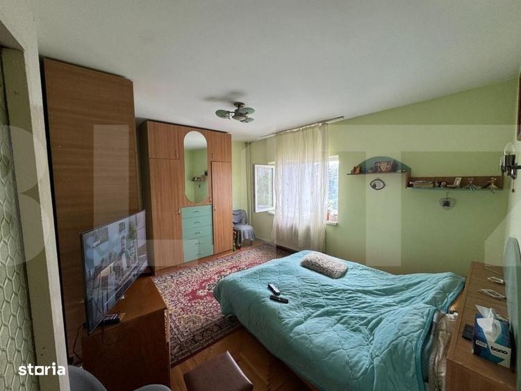 Apartament cu 3 camere decomandat în Copălău
