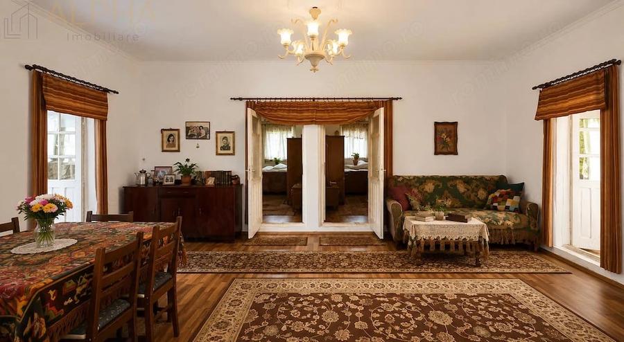 Casă cu 5 camere cu Teren 2320 Mp în Herina