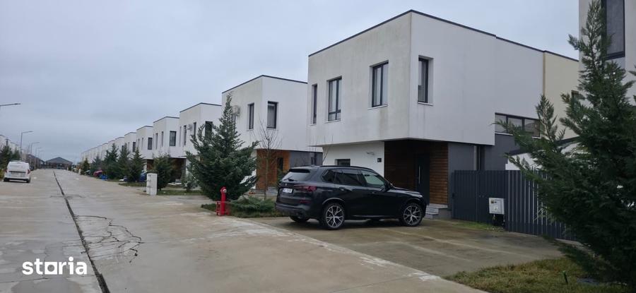Casă cu 3 camere cu Teren 400 Mp în Bucureștii Noi