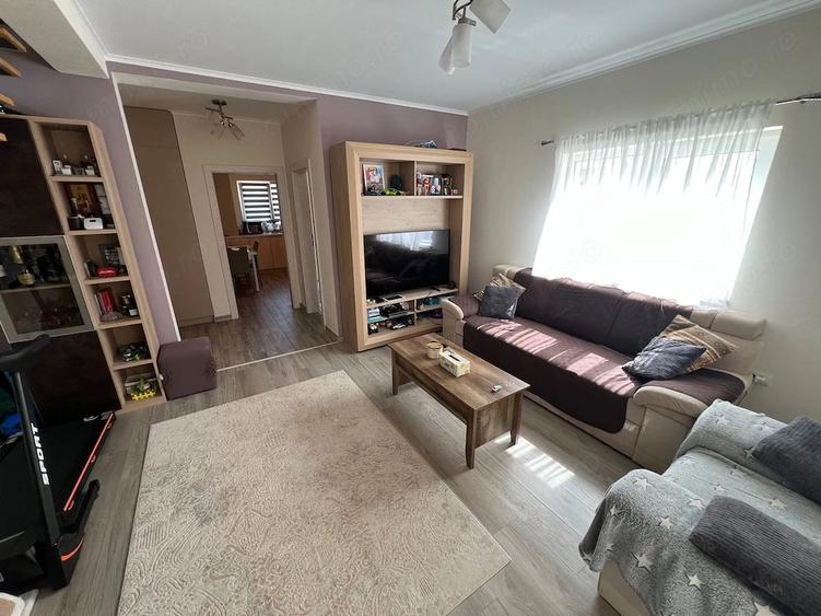 Casă cu 3 camere cu Teren 250 Mp în Giroc