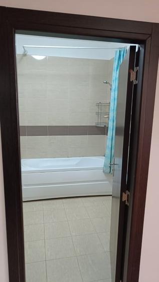 Apartament cu 2 camere semidecomandat, mobilat în Florești