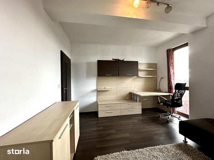 Apartament cu 3 camere în Fabric