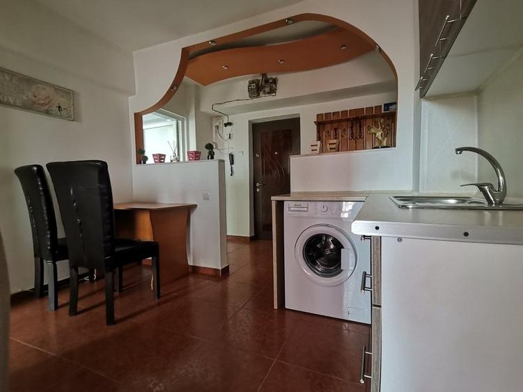 Apartament cu 2 camere circular, mobilat în Tomis II