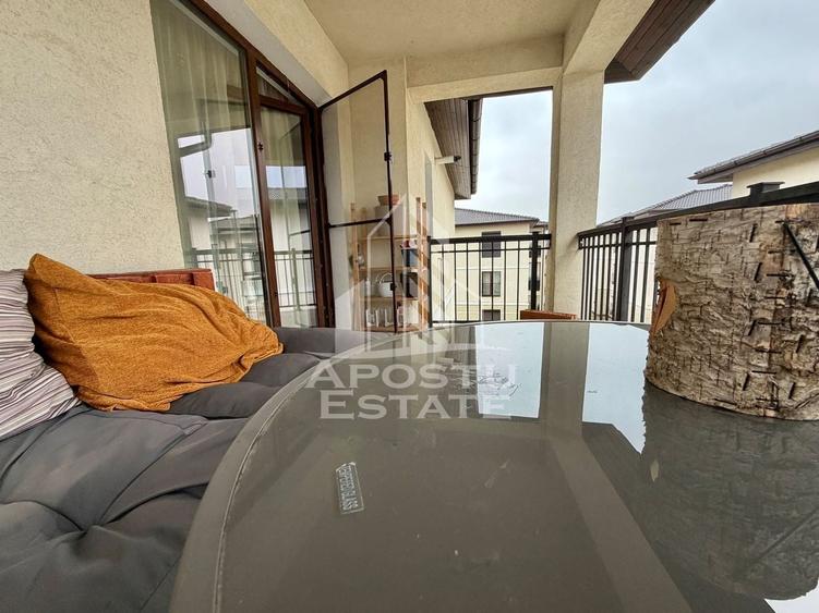 Apartament cu 2 camere semidecomandat, mobilat în Giroc