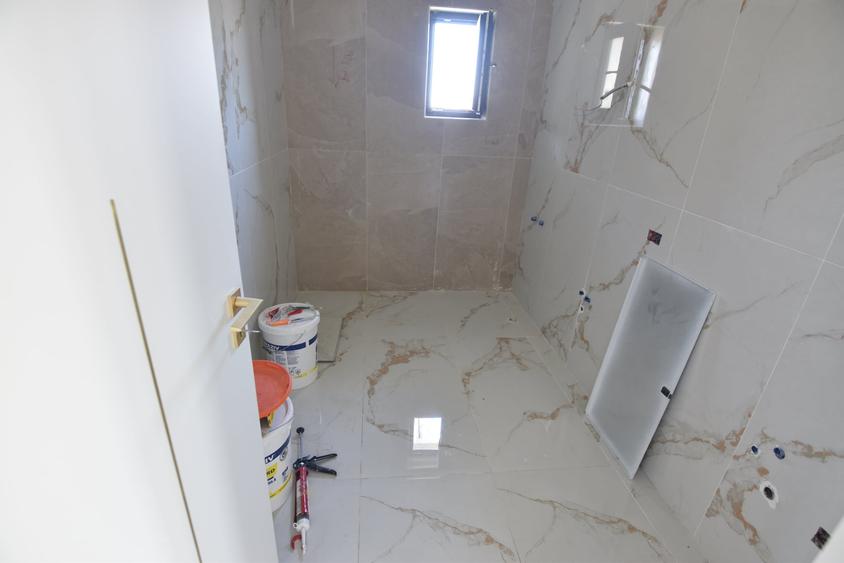 Casă individuală cu 4 camere cu Teren 400 Mp în Domnești