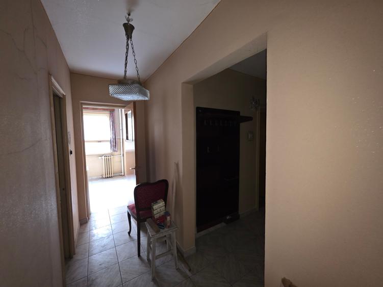 Apartament cu 2 camere decomandat în Tineretului