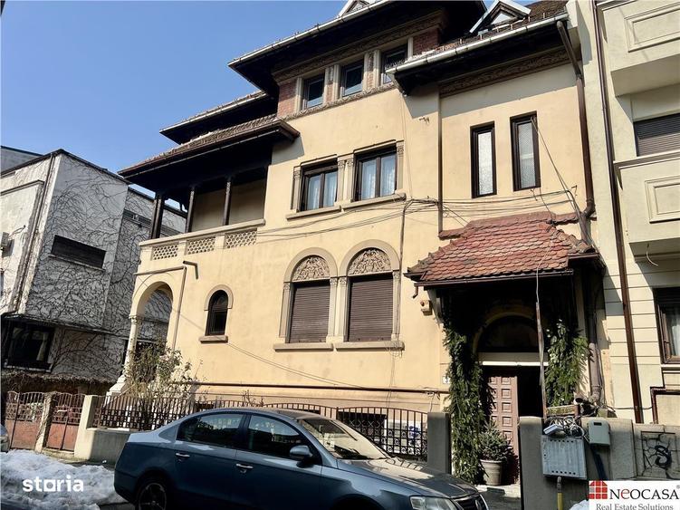 Apartament cu 4 camere în Dorobanți
