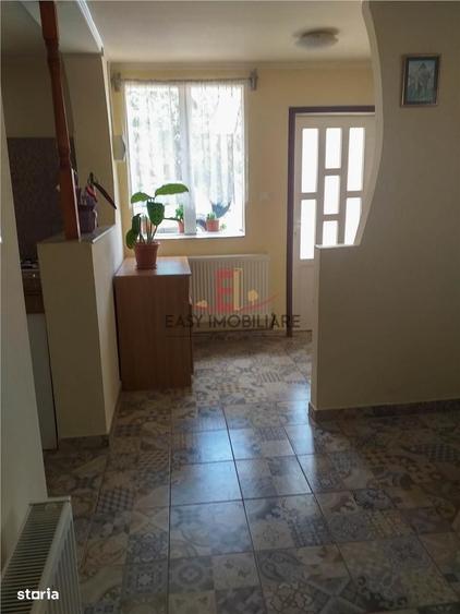 Casă cu 2 camere cu Teren 15 Mp în Budiului