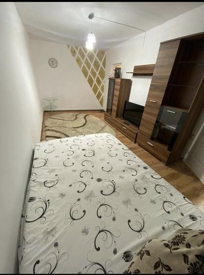 Garsonieră decomandată în Exterior Vest
