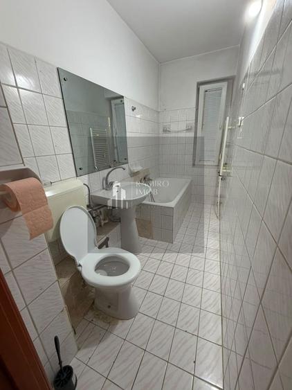 Garsonieră decomandată, mobilată în Berceni
