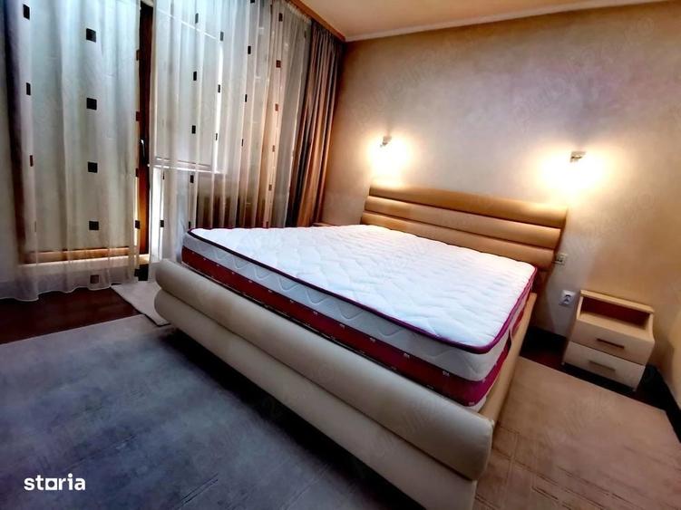 Apartament cu 4 camere decomandat în Central