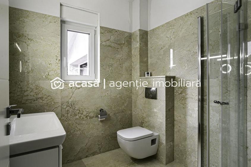 Casă individuală cu 5 camere cu Canalizare în Vladimirescu