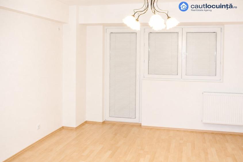 Apartament cu 3 camere în Gara de Nord