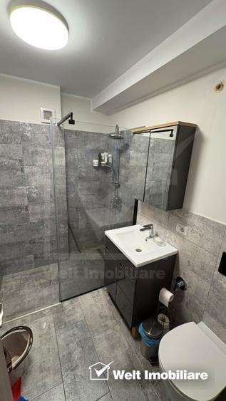 Apartament cu 2 camere semidecomandat, mobilat în Central
