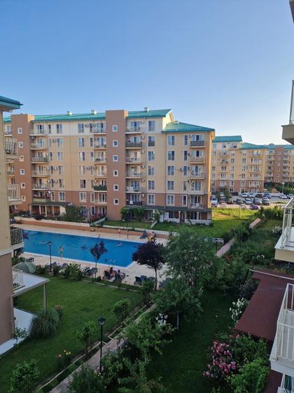 Apartament cu 2 camere decomandat în Pipera