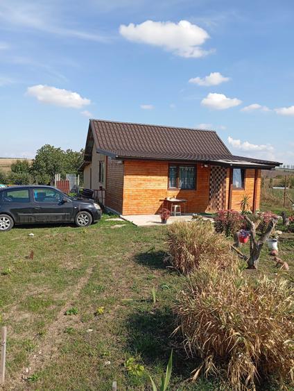 Casă cu 3 camere în Bogdănești