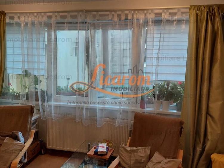 Apartament cu 2 camere decomandat în Blumăna