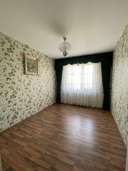 Apartament cu 3 camere decomandat în Tineretului