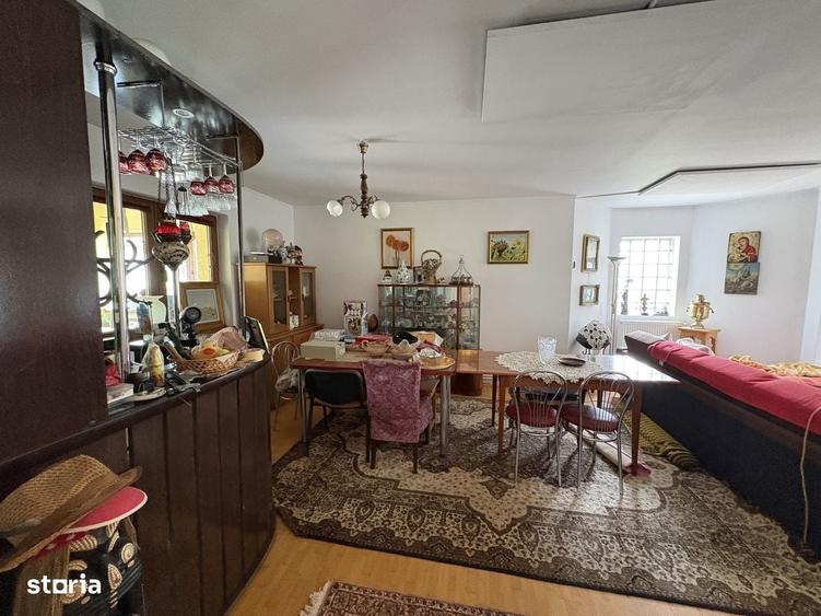 Casă cu 4 camere în Grădinari