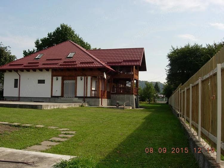 Casă cu 3 camere cu Teren 700 Mp în Breaza de Sus