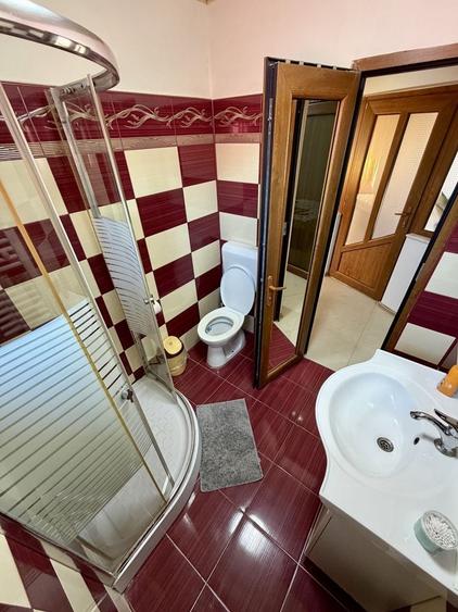 Apartament cu 4 camere în Central